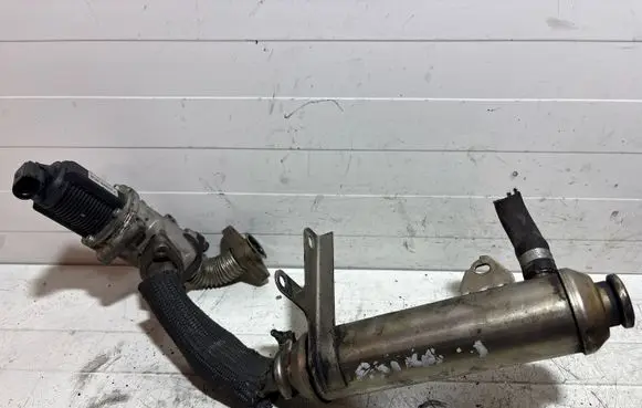 Opel Astra H EGR valve cooler 55182589