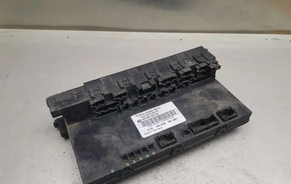 Mercedes-Benz C W203 Fuse module 0035455201