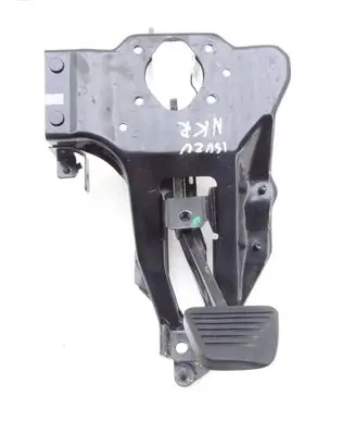 Isuzu N Series Brake pedal