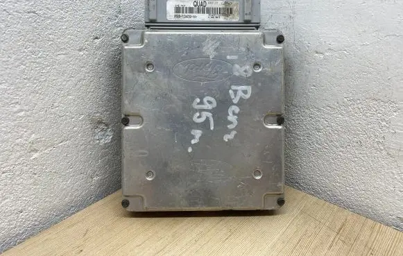 Ford Mondeo MK I Engine control unit/module 95BB12A650VA GCAD5815 CAYP72BSSD52