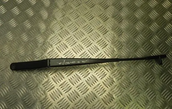 Volkswagen Jetta III Rear wiper blade arm 1K1955409 T275
