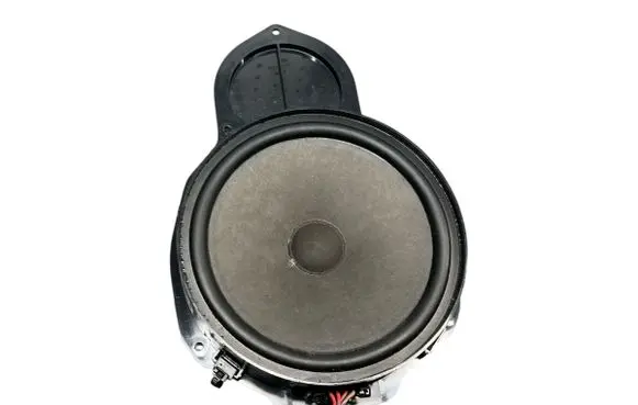 Volkswagen PASSAT CC Front door speaker 3C8035454