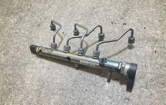 Mercedes-Benz Sprinter W907 W910 Fuel main line pipe A6540700095