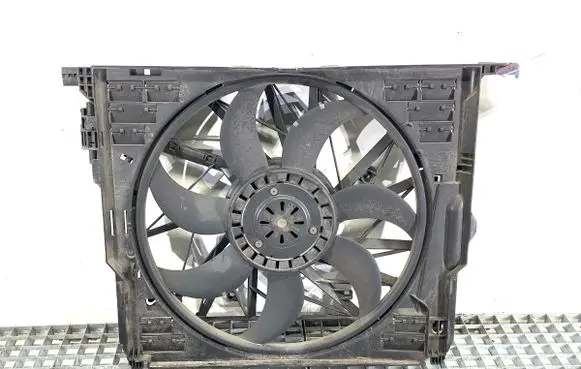 BMW 5 F10 F11 Fan set 8509740