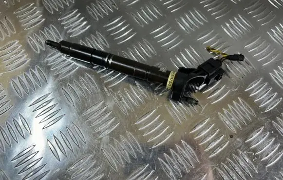Audi Q7 4L Fuel injector 059130277AR 6SBR7SG