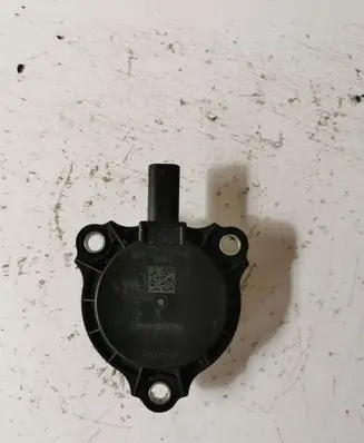 Mercedes-Benz S W220 Camshaft speed sensor A2761560790