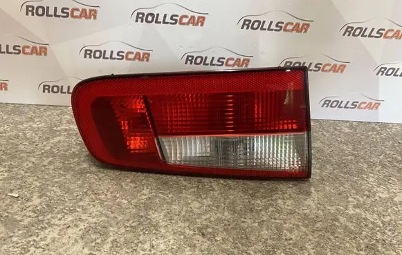 Renault Laguna II Rear/tail lights 8200002475