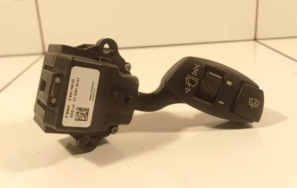 BMW 5 E60 E61 Wiper control stalk 6924106 0120610007 SN0007200033