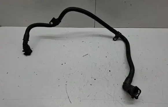 Volvo S90, V90 Breather/breather pipe/hose 31338885