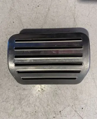 Volkswagen Touareg II Brake pedal 7P6723173A