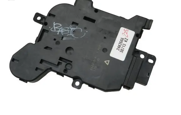 Toyota Yaris XP210 Air flap motor/actuator 8710602540