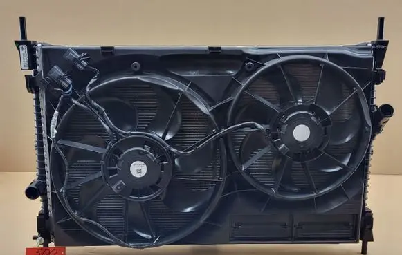 Ford Transit Custom Radiator set 