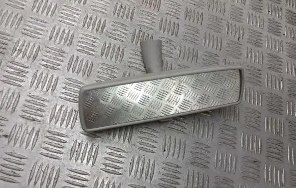 Volkswagen Golf V Rearview mirror trim E1010783