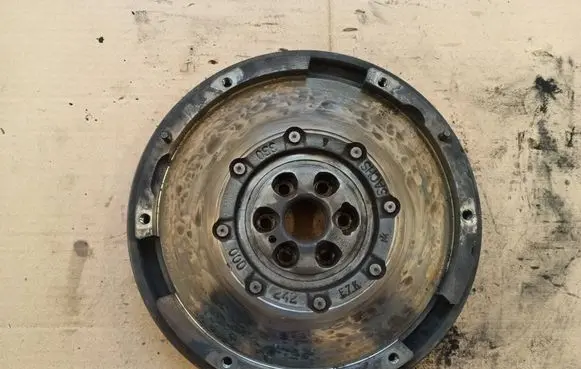 Peugeot 5008 Flywheel 330000242