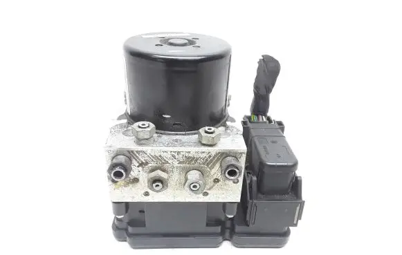 Volvo V60 ABS Pump 31400101 P31400544