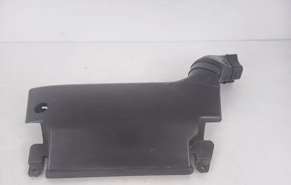 BMW 3 E46 Air intake duct part 7501988