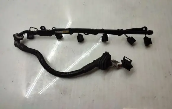 BMW 7 F01 F02 F03 F04 Fuel injector wires 7590459 7809680