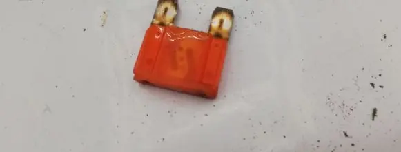 Nissan X-Trail T30 Fuse NOCODE