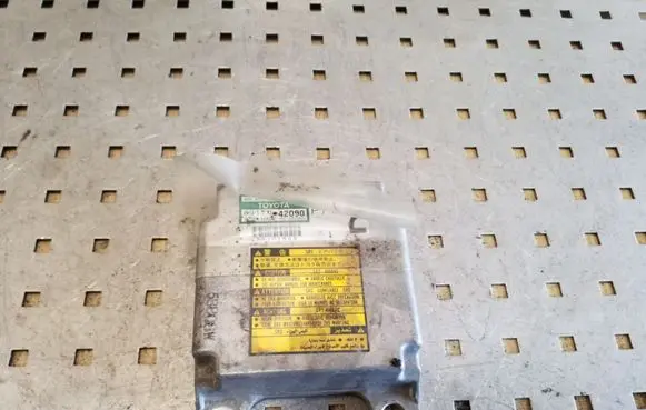Toyota RAV 4 (XA20) Airbag control unit/module 8917042090