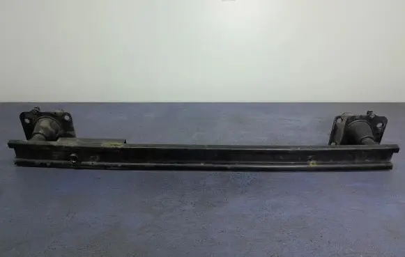 Peugeot 5008 Front bumper support beam