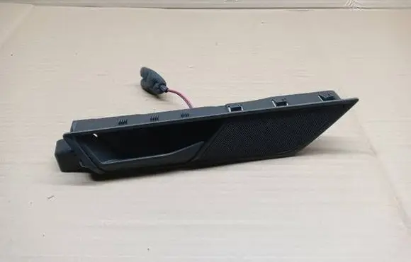 Skoda Fabia Mk3 (NJ) Front door interior handle 
