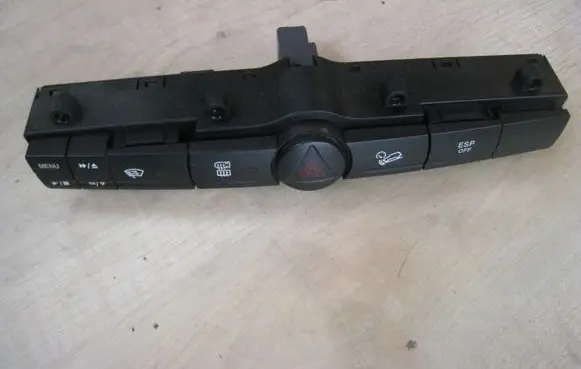SsangYong Rexton Other switches/knobs/shifts 8520008B10