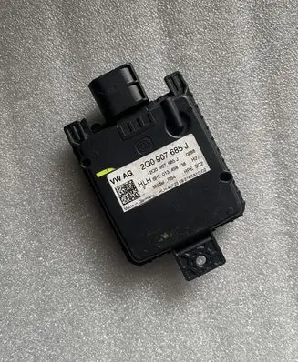 Volkswagen Golf VII Blind spot module 2Q0907685J