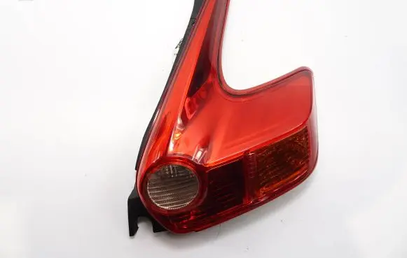 Nissan Juke I F15 Rear/tail lights