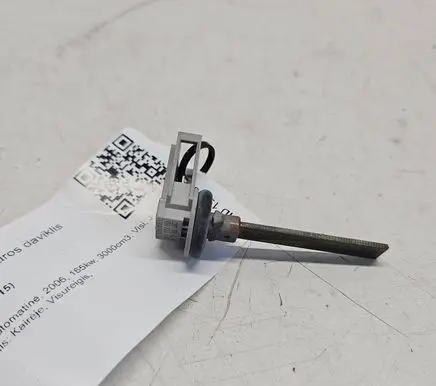 Audi Q7 4L Interior temperature sensor 4B0820539