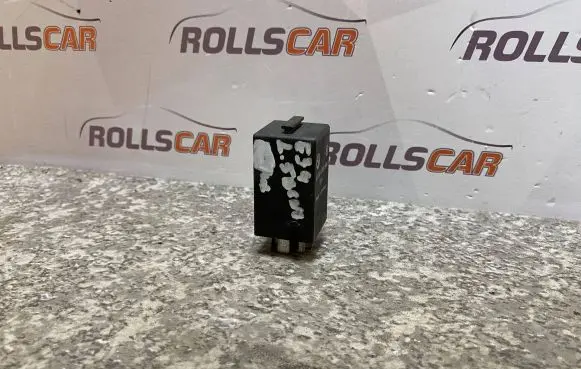 BMW 5 E34 Other relay 61361388546