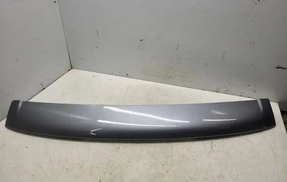 Volkswagen Touareg I Rear window tailgate spoiler 7L6827933C