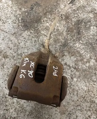 Volvo XC90 Rear brake caliper 30639523