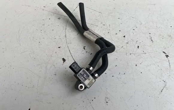 Mercedes-Benz Sprinter W907 W910 Exhaust gas pressure sensor A0009055307