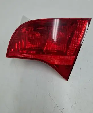 Audi A4 S4 B7 8E 8H Tailgate rear/tail lights 8E9945094