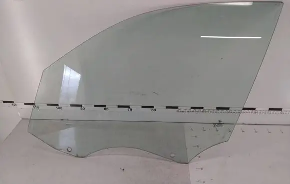 BMW X1 E84 Rear vent window glass E00025520C 43R00049 DOT24M25AS2