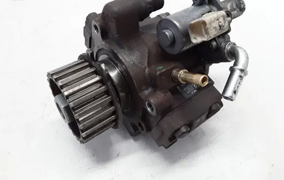 Volvo V60 Fuel injection high pressure pump