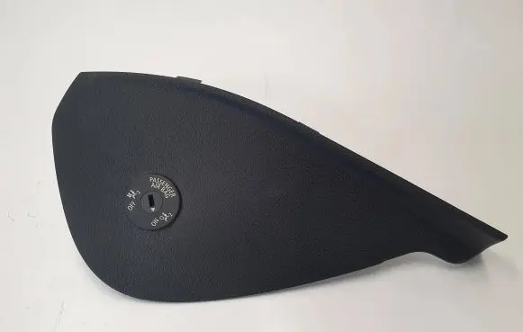 Passenger airbag on/off switch