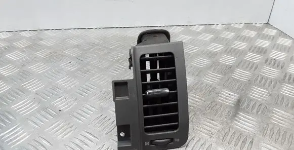 Nissan X-Trail T31 Dashboard side air vent grill/cover trim 68750JG00B