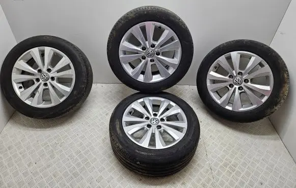 Volkswagen Golf Sportsvan R16 alloy rim 5G0601025