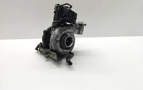 BMW 5 E60 E61 Turbo 766199 758351