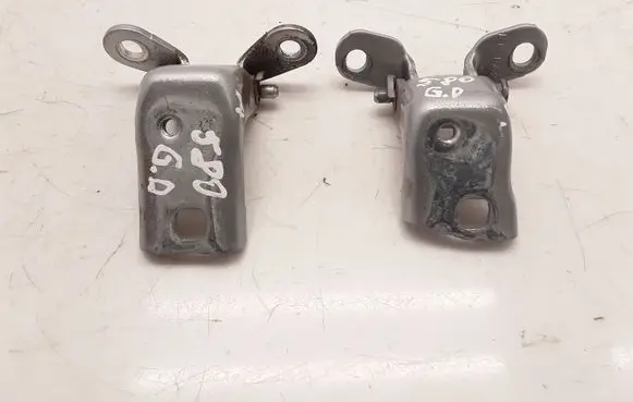 Mazda Tribute Rear door hinge set 