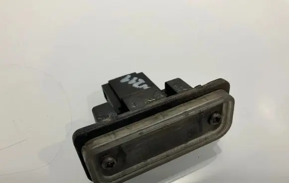 Mercedes-Benz E W211 Number plate light A2038200256 2038200256
