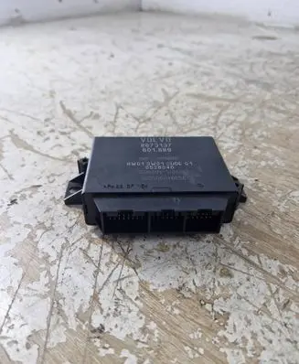 Volvo S40 Parking PDC control unit/module 8673137 601889 0528040