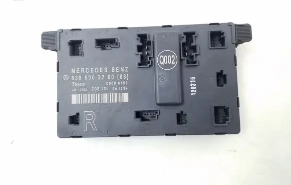 Mercedes-Benz Vito Viano W639 Door control unit/module A6909003200