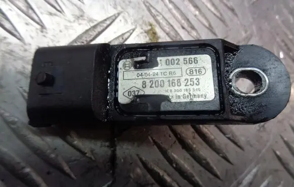 Renault Espace IV Air pressure sensor 8200168253