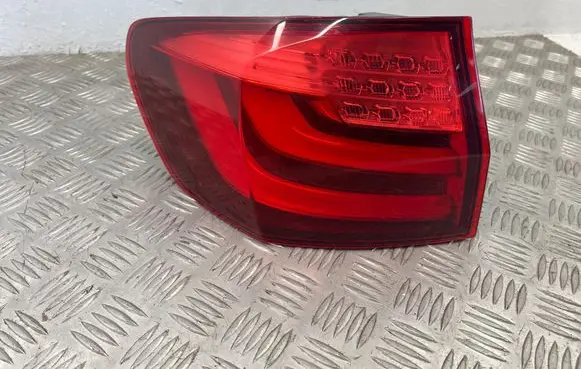 Rear/tail lights