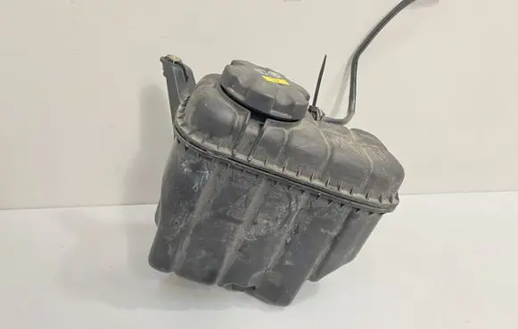 BMW M4 F82 F83 Coolant expansion tank/reservoir 2284600