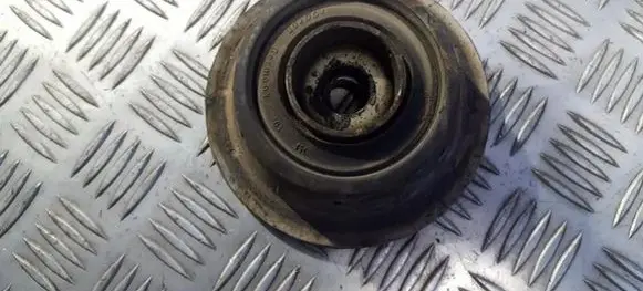Volkswagen PASSAT B3 Coil spring mount 