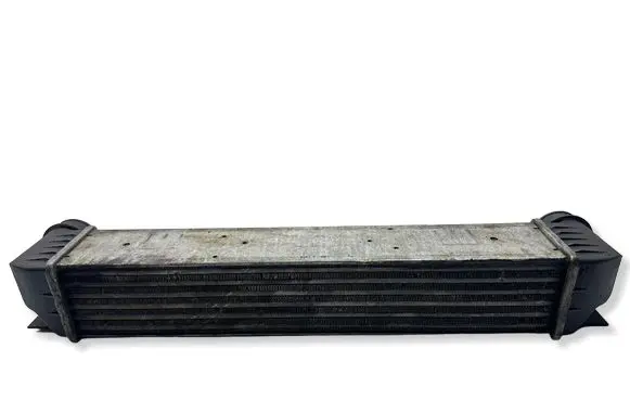 BMW 5 E39 Intercooler radiator 17512247359