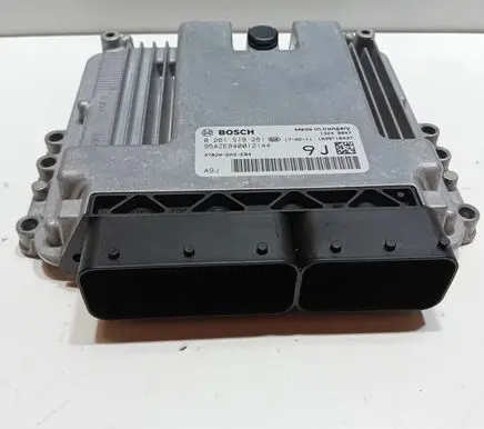 Honda Civic X Engine control unit/module 378205AZE84 0261S19281 1039T16437